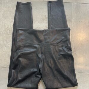 Spanx faux leather leggings L excellent condition